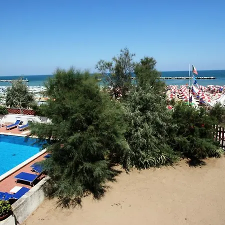Furia Hotel 3*